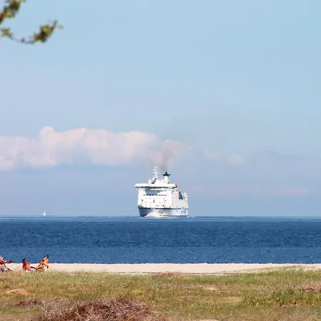 Abendrot 9 - Dorf 3 Priwall